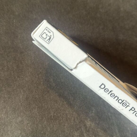 OtterBox Defender Pro Black iPhone 16 Pro Case MagSafe NEW Open Box - Picture 6 of 11